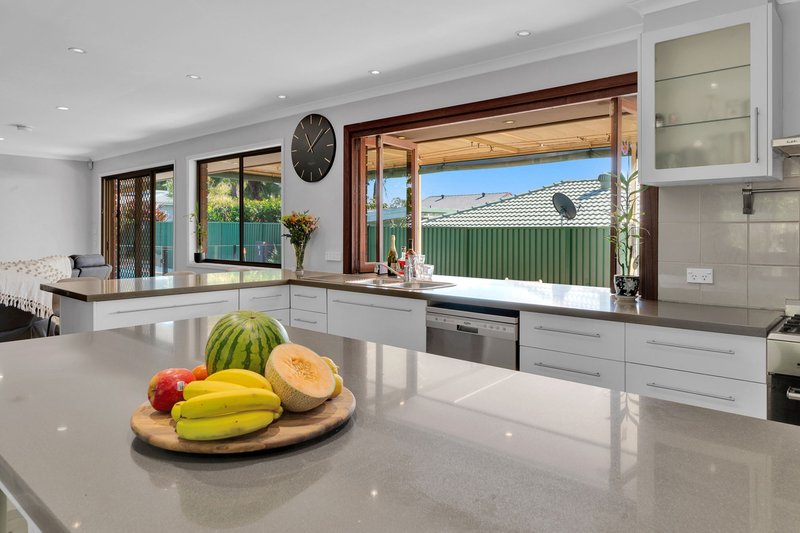 Photo - 5 Wilmot Place, Helensvale QLD 4212 - Image 24