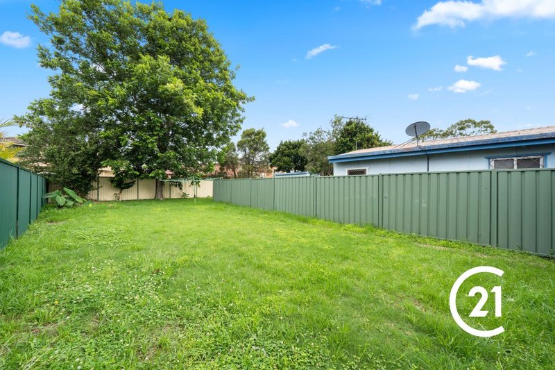 Photo - 5 Wilson Street, Panania NSW 2213 - Image 7