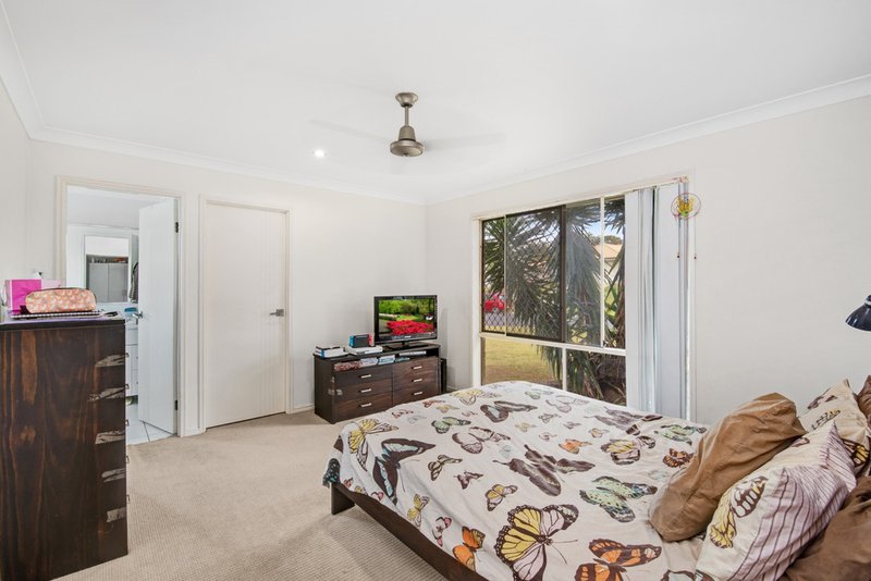 Photo - 5 Wilton Court, Morayfield QLD 4506 - Image 7