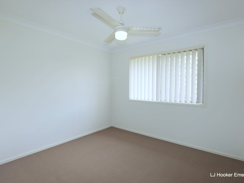 Photo - 5 Windermere Street, Emerald QLD 4720 - Image 9