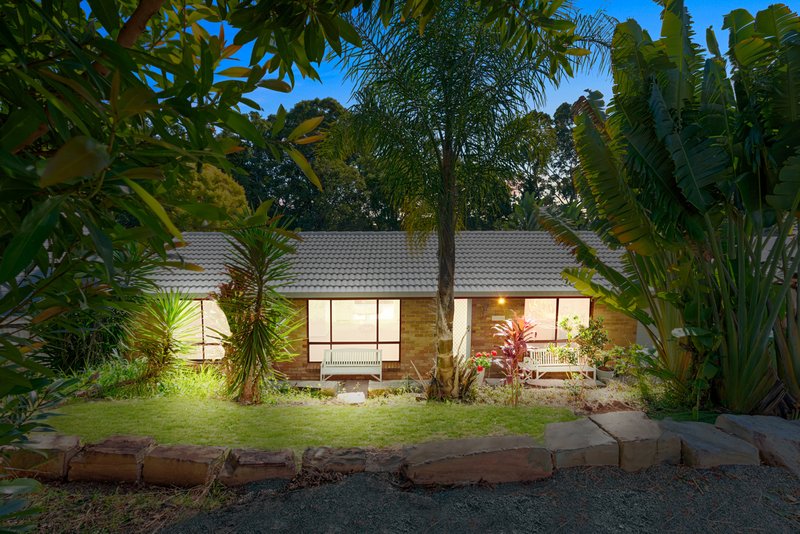 Photo - 5 Windsor Place, Molendinar QLD 4214 - Image 11