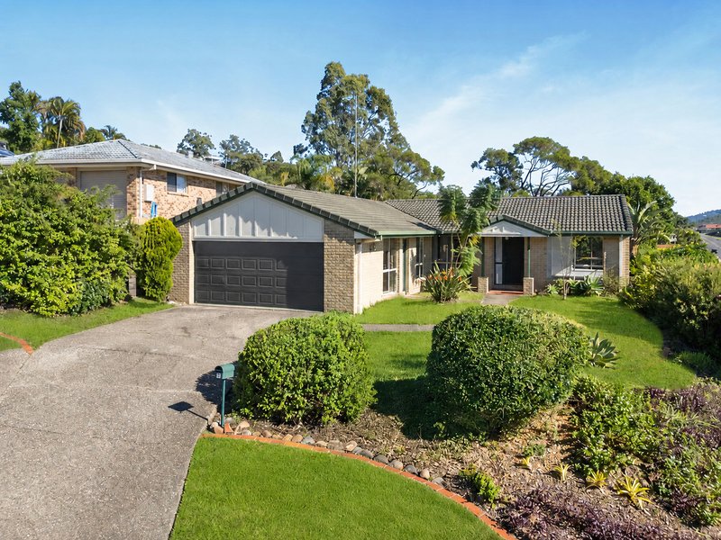 Photo - 5 Windward Rise, Pacific Pines QLD 4211 - Image 1