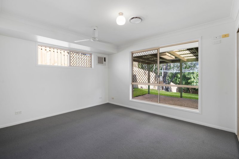 Photo - 5 Windward Rise, Pacific Pines QLD 4211 - Image 8