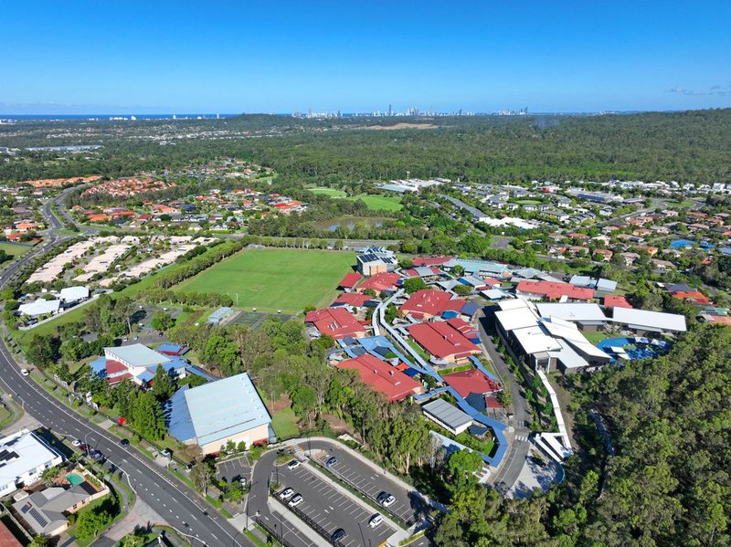 Photo - 5 Windward Rise, Pacific Pines QLD 4211 - Image 29