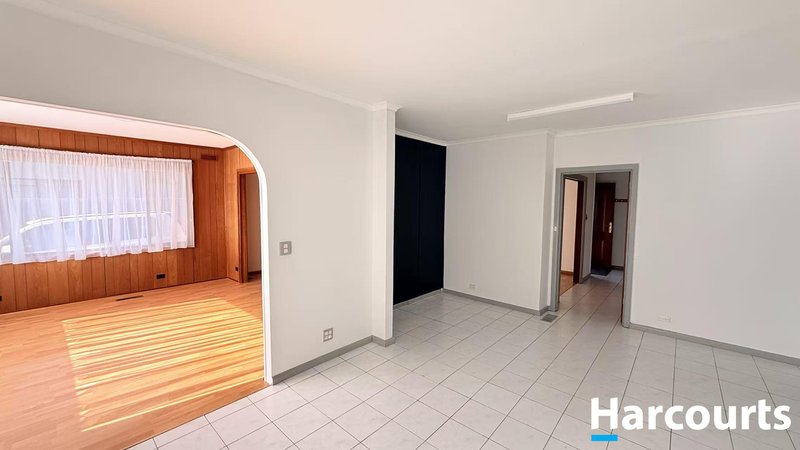 Photo - 5 Wingrove Street, Forest Hill VIC 3131 - Image 4