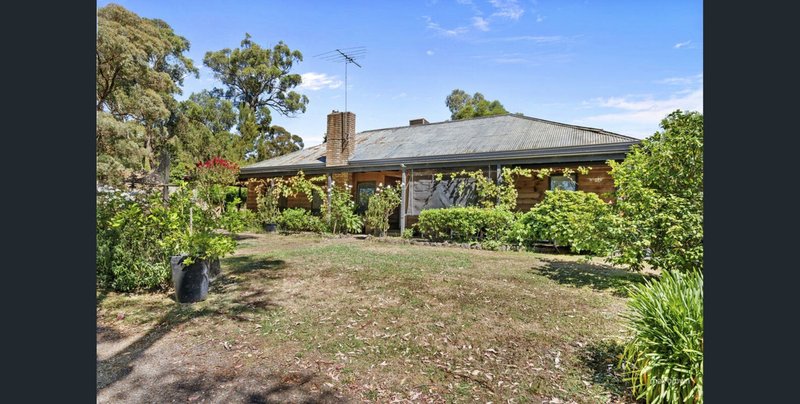 5 Winifred Street, Seville VIC 3139