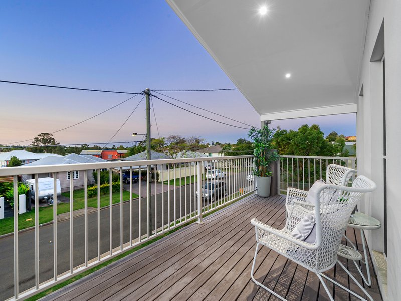 Photo - 5 Wirega Street, Wavell Heights QLD 4012 - Image 17