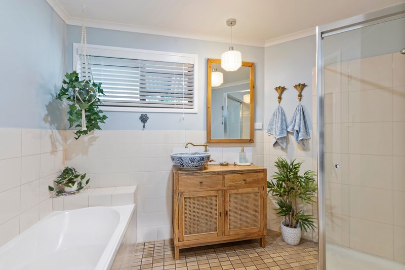 Photo - 5 Witherby Crescent, Tamborine Mountain QLD 4272 - Image 16