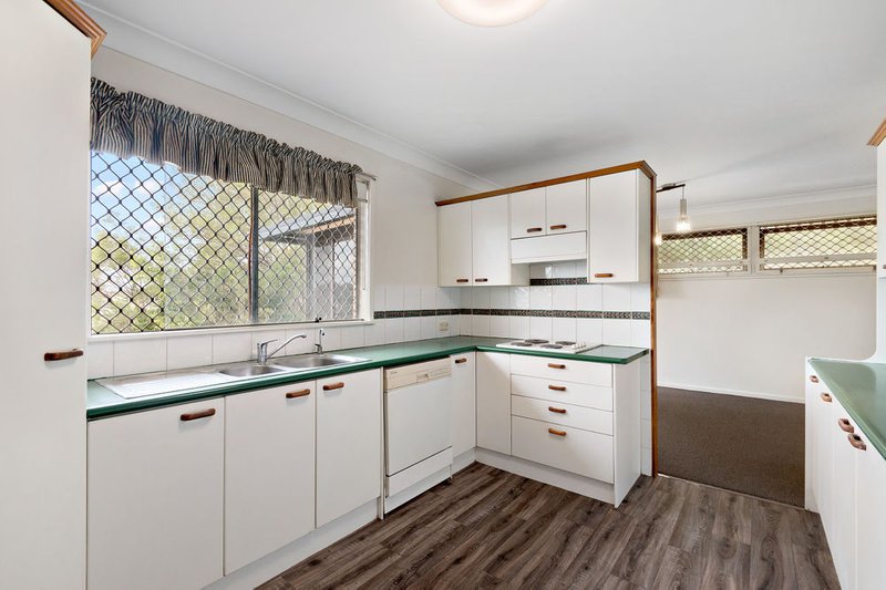 Photo - 5 Withers Street, Everton Park QLD 4053 - Image 10