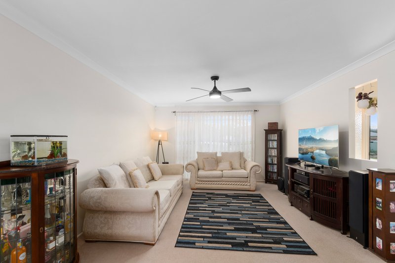 Photo - 5 Wolfgang Road, Albion Park NSW 2527 - Image 2