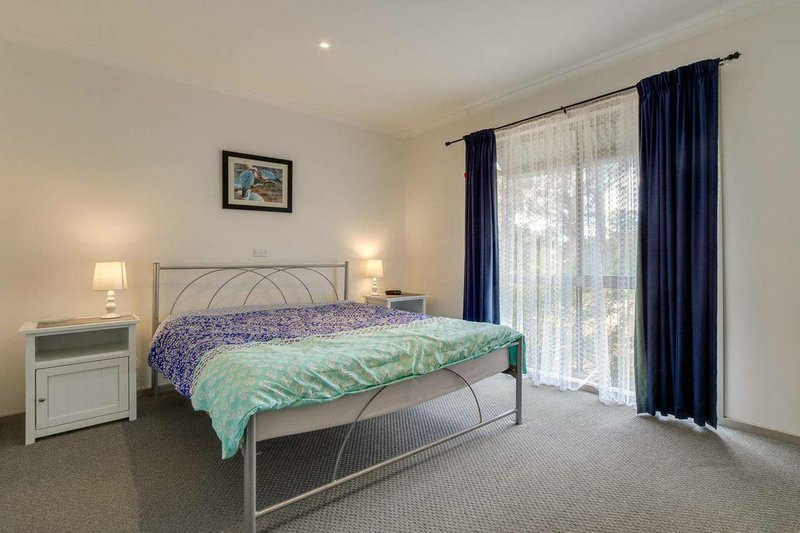 Photo - 5 Wood Street, Metung VIC 3904 - Image 4