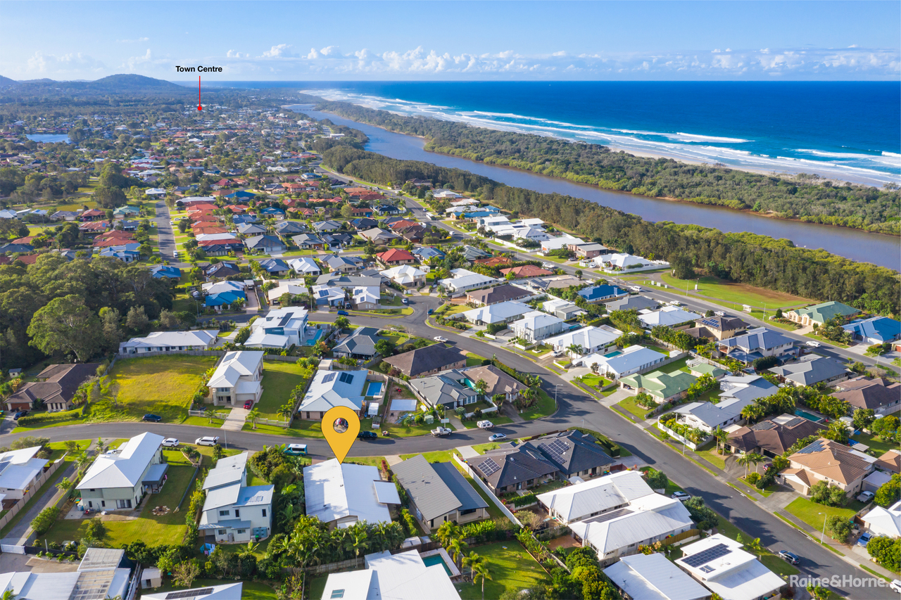 4-bedroom house at 5 Woodfull Crescent, Pottsville, NSW 2489, Tweed, New South Wales