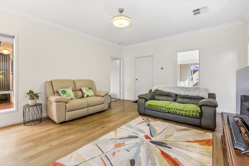 Photo - 5 Woodhaven Walk, Blakeview SA 5114 - Image 11