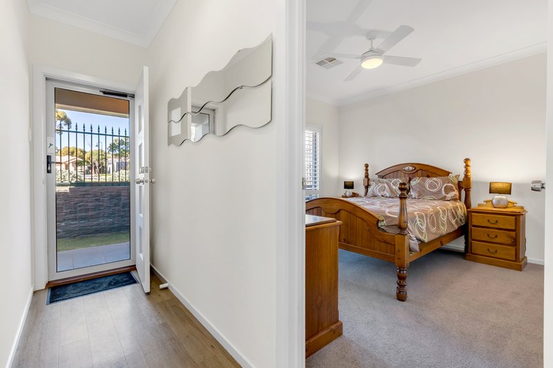 Photo - 5 Woodhaven Walk, Blakeview SA 5114 - Image 15