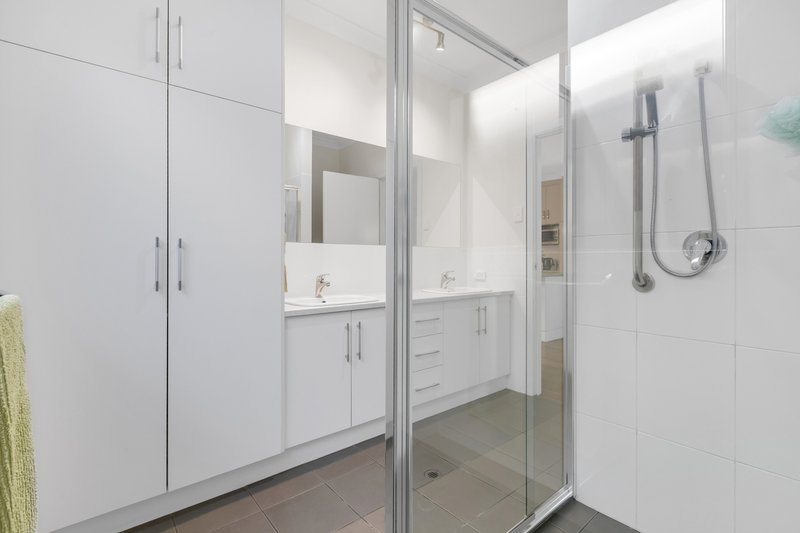 Photo - 5 Woodhaven Walk, Blakeview SA 5114 - Image 18