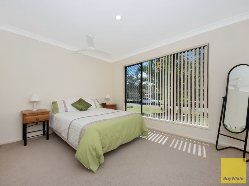 Photo - 5 Woodland Close, Bracken Ridge QLD 4017 - Image 8