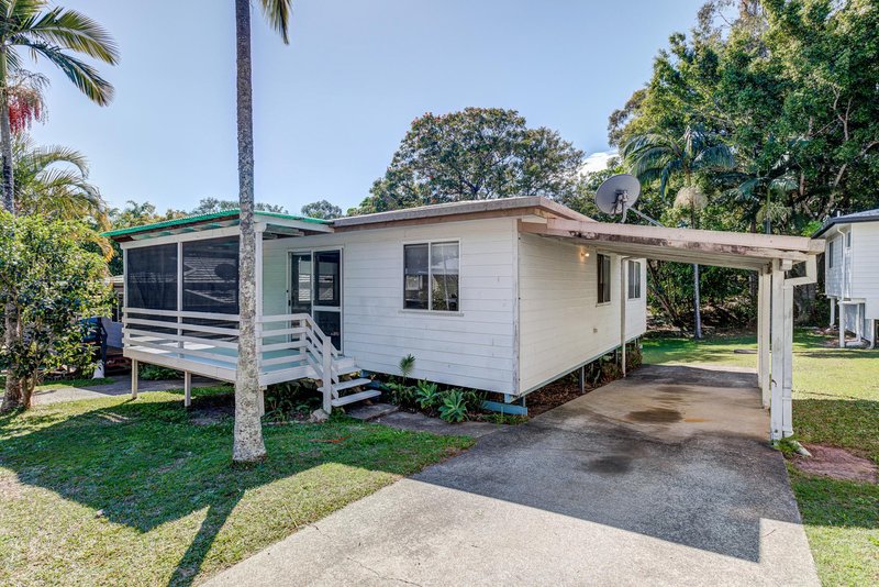 Photo - 5 Woodlands Drive, Stapylton QLD 4207 - Image 1