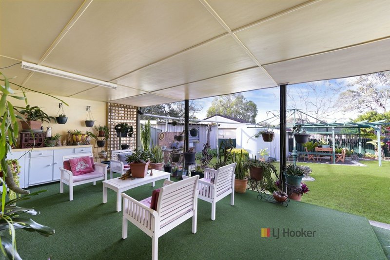 Photo - 5 Woolana Avenue, Budgewoi NSW 2262 - Image 7