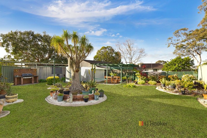 Photo - 5 Woolana Avenue, Budgewoi NSW 2262 - Image 9