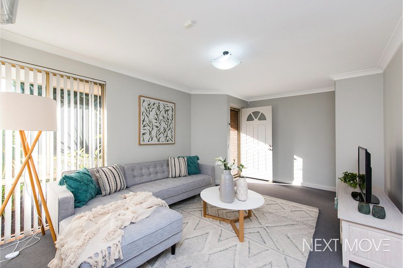 Photo - 5 Woolf Court, North Lake WA 6163 - Image 2