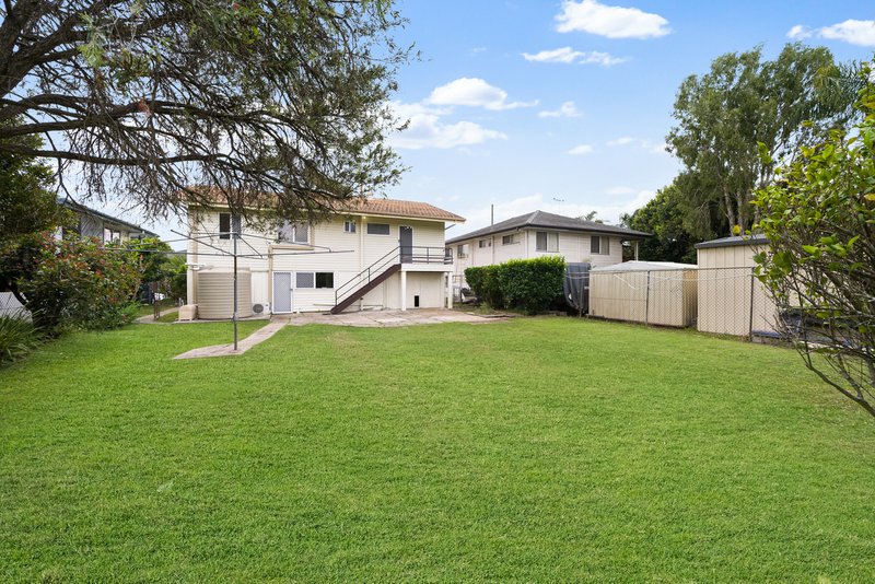 Photo - 5 Wordsworth Street, Strathpine QLD 4500 - Image 13