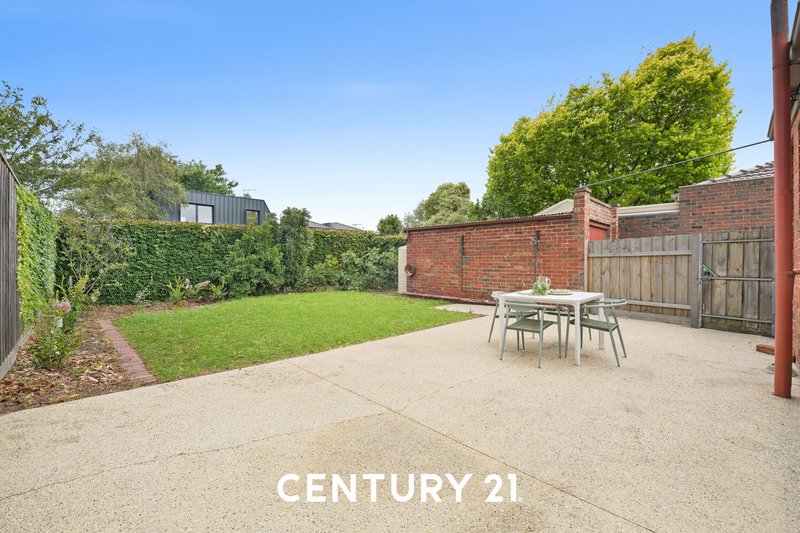 Photo - 5 Wrixon Avenue, Brighton East VIC 3187 - Image 11