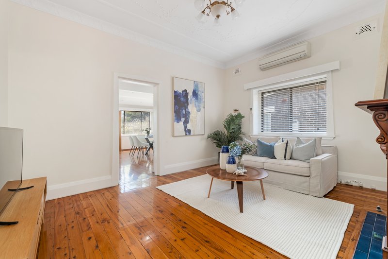 Photo - 5 Wychbury Avenue, Croydon NSW 2132 - Image 7