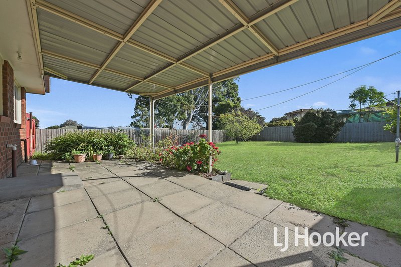 Photo - 5 Wycombe Rise, Hampton Park VIC 3976 - Image 11