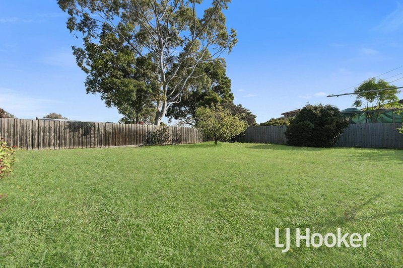 Photo - 5 Wycombe Rise, Hampton Park VIC 3976 - Image 14