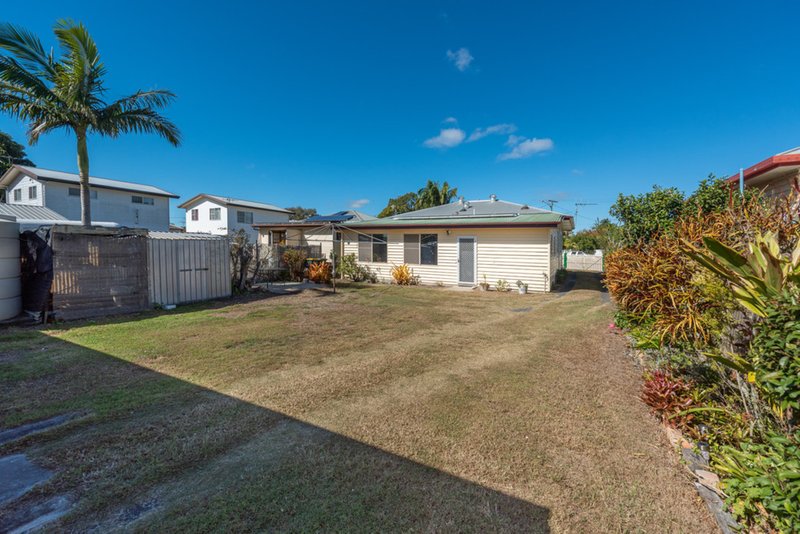 Photo - 5 Wynter Street, Walkervale QLD 4670 - Image 14