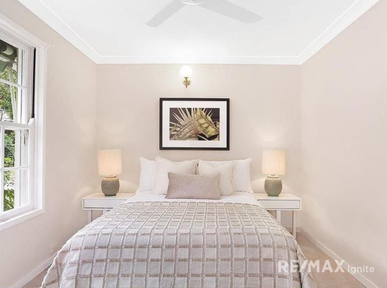 Photo - 5 Wynyard Street, Indooroopilly QLD 4068 - Image 7