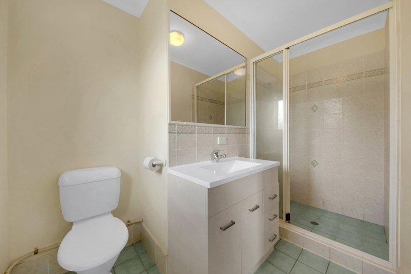 Photo - 5 Yaldara Crescent, New Auckland QLD 4680 - Image 13