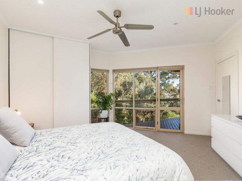 Photo - 5 Yalpara Street, Eden Hills SA 5050 - Image 11