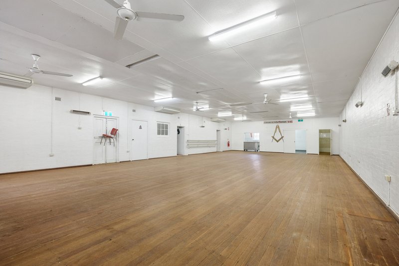 Photo - 5 Yambo Street, Morisset NSW 2264 - Image 12