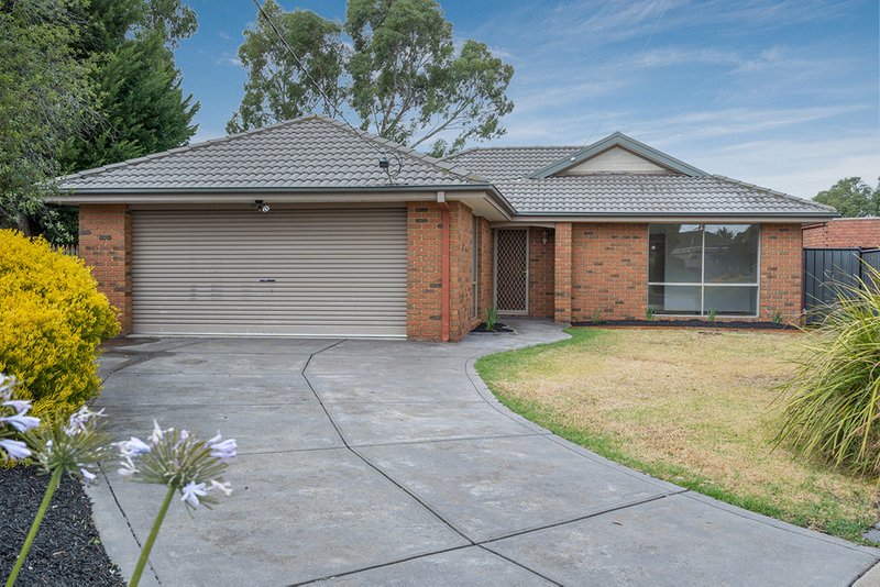 5 Yeovil Court, Craigieburn VIC 3064