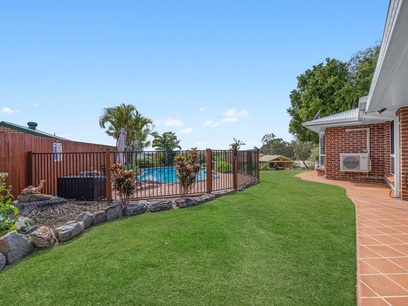 Photo - 5 Yew Street, Yamanto QLD 4305 - Image 18