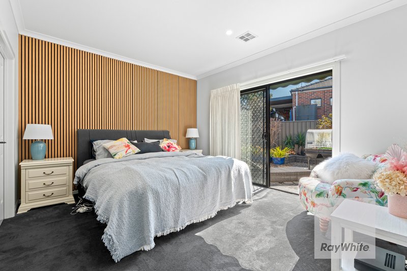 Photo - 5 Yoemans Drive, Mernda VIC 3754 - Image 8