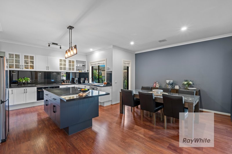 Photo - 5 Yoemans Drive, Mernda VIC 3754 - Image 13
