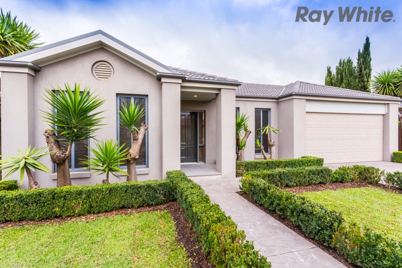 5 York Close, Taylors Hill VIC 3037