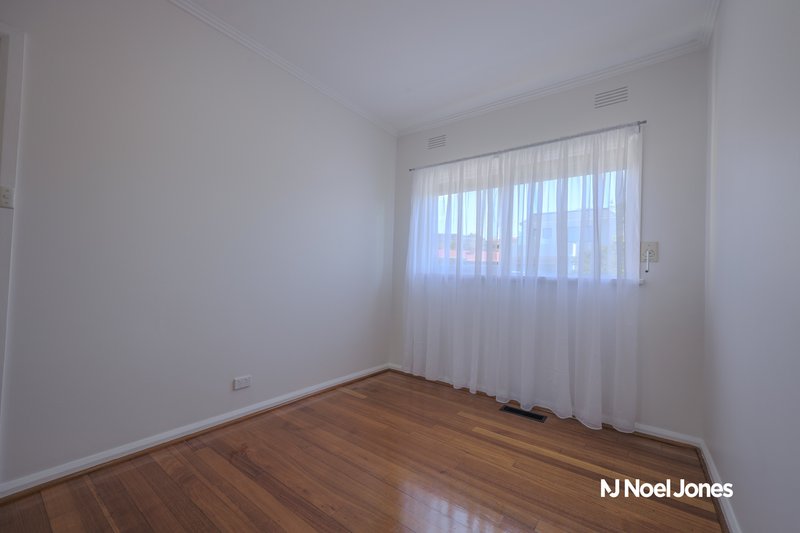 Photo - 5 York Street, Bulleen VIC 3105 - Image 6