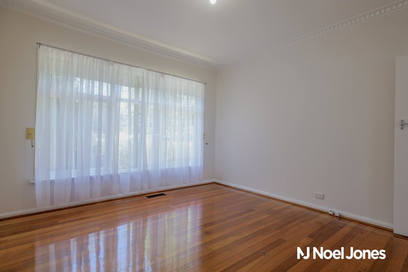 Photo - 5 York Street, Bulleen VIC 3105 - Image 8