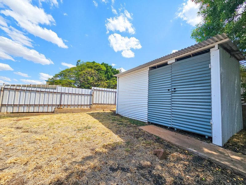 Photo - 5 Zena Street, Mount Isa QLD 4825 - Image 16