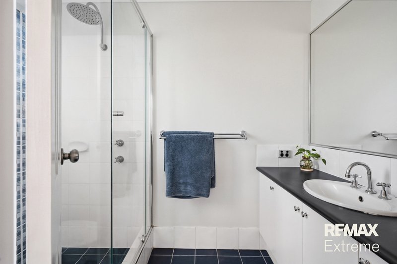 Photo - 5 Zeppelin Way, Tapping WA 6065 - Image 7