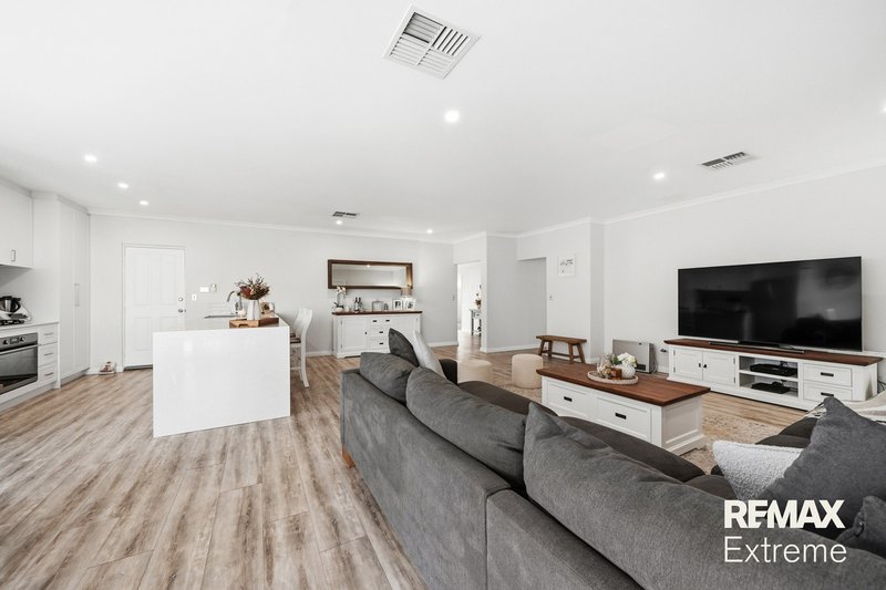 Photo - 5 Zeppelin Way, Tapping WA 6065 - Image 8