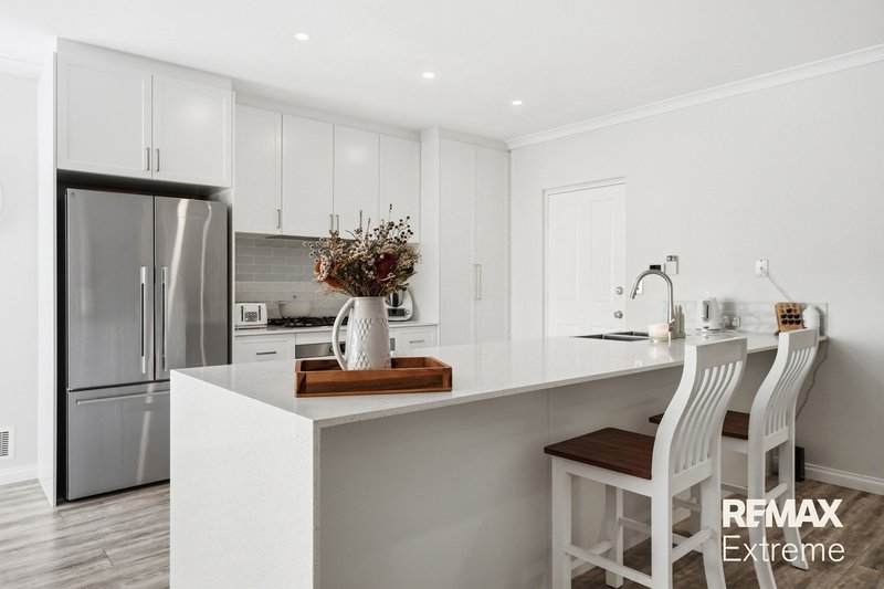 Photo - 5 Zeppelin Way, Tapping WA 6065 - Image 13