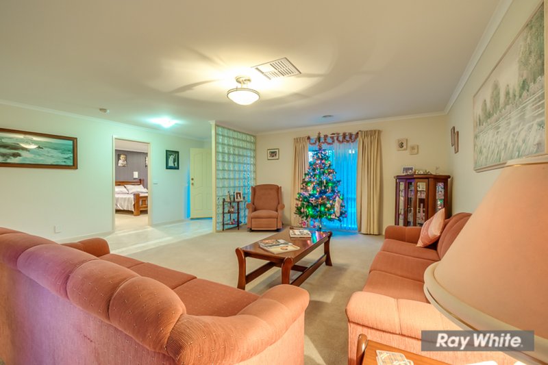 Photo - 5 Zeri Dr , Tarneit VIC 3029 - Image 9