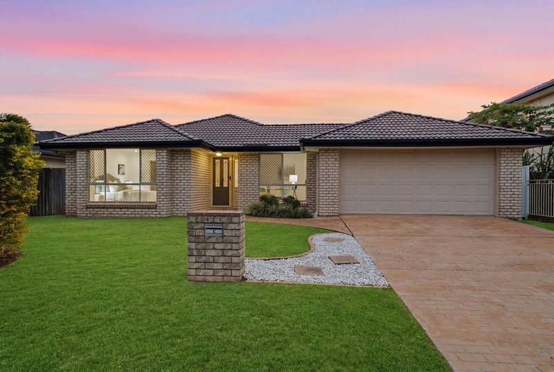 Photo - 5 Zingelmann Place, Kuraby QLD 4112 - Image 1