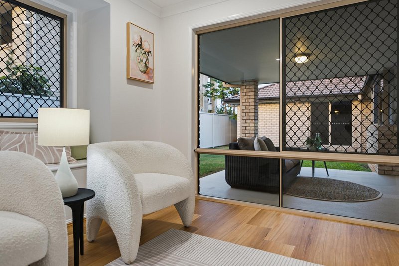 Photo - 5 Zingelmann Place, Kuraby QLD 4112 - Image 16