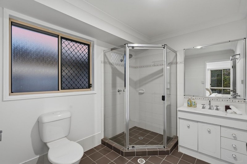Photo - 5 Zingelmann Place, Kuraby QLD 4112 - Image 19