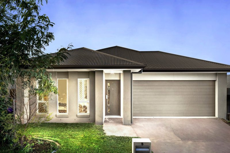 Photo - 5 Zlaguna Crescent, Springfield Lakes QLD 4300 - Image 15